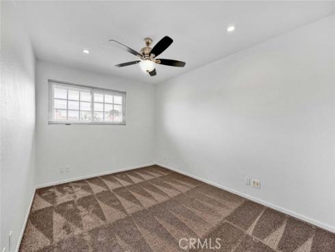 25 Bennington , Irvine, CA