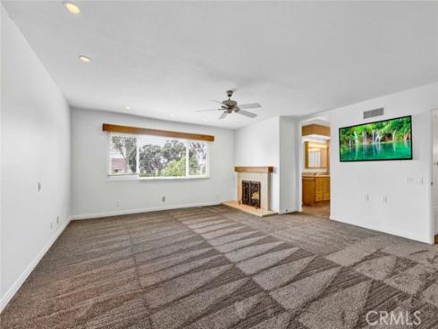 25 Bennington , Irvine, CA