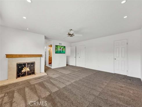 25 Bennington , Irvine, CA