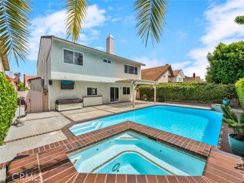 25 Bennington , Irvine, CA