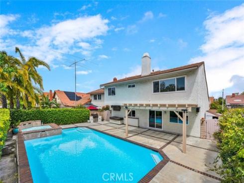 25 Bennington , Irvine, CA