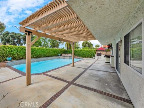 25 Bennington , Irvine, CA