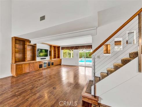 25 Bennington , Irvine, CA