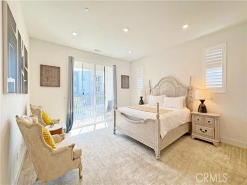 349 Abacus , Irvine, CA