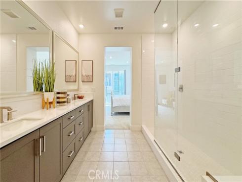 349 Abacus , Irvine, CA