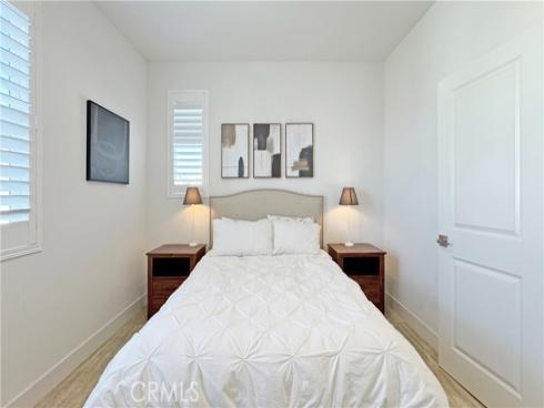 349 Abacus , Irvine, CA