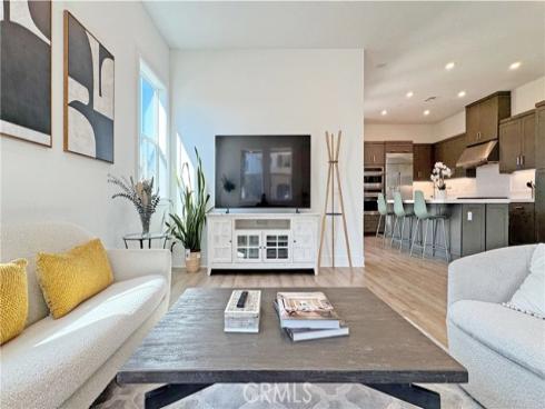 349 Abacus , Irvine, CA