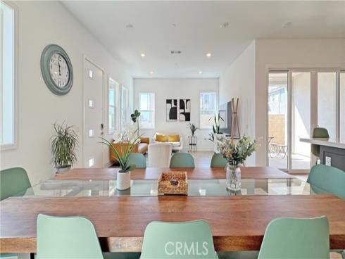 349 Abacus , Irvine, CA