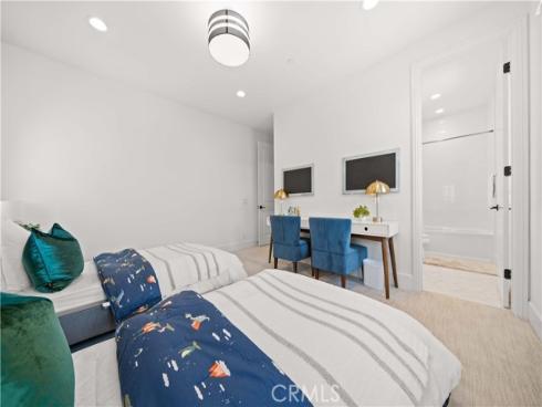 90 Rockinghorse , Irvine, CA