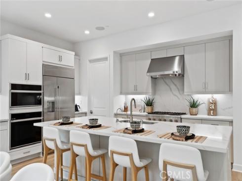 119 Jayhawk , Irvine, CA