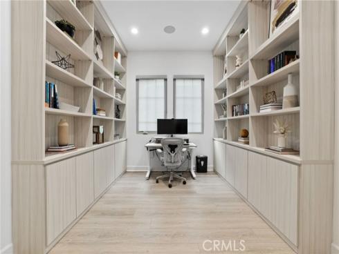 119 Jayhawk , Irvine, CA