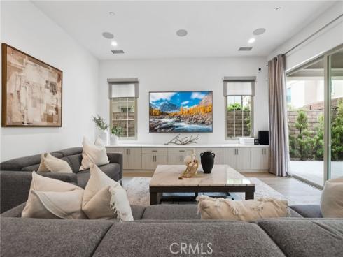 119 Jayhawk , Irvine, CA