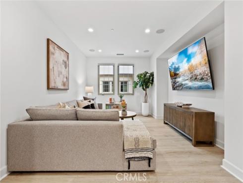 119 Jayhawk , Irvine, CA