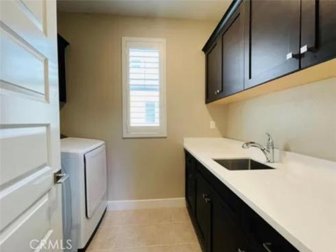 162 Perpective , Irvine, CA