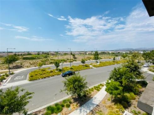 162 Perpective , Irvine, CA