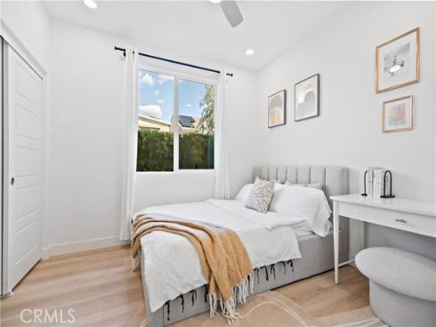 396 Chorus , Irvine, CA