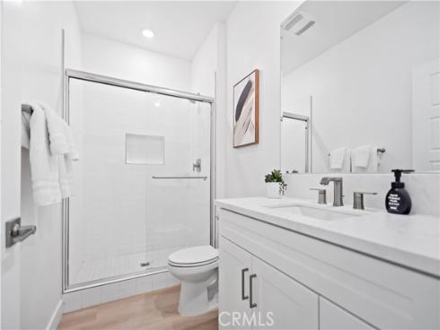 396 Chorus , Irvine, CA