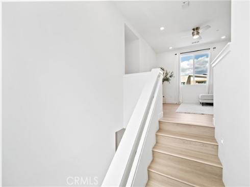 396 Chorus , Irvine, CA