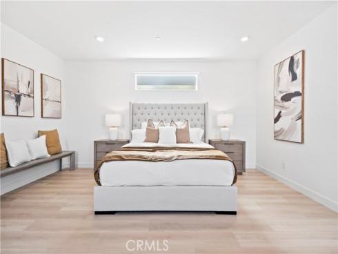 396 Chorus , Irvine, CA