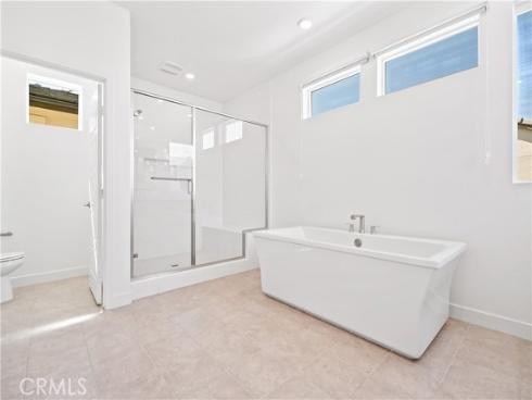 396 Chorus , Irvine, CA