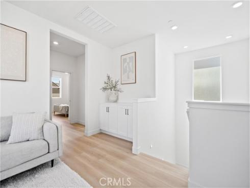 396 Chorus , Irvine, CA