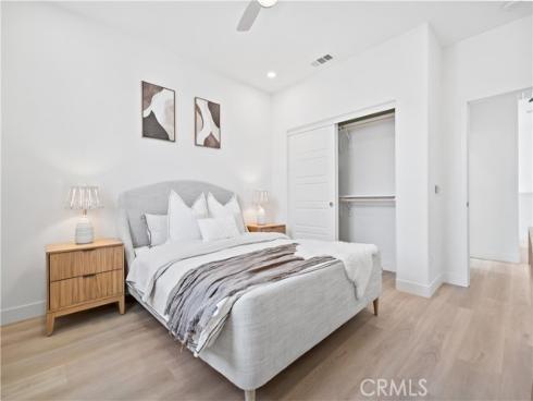 396 Chorus , Irvine, CA