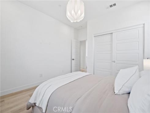 396 Chorus , Irvine, CA