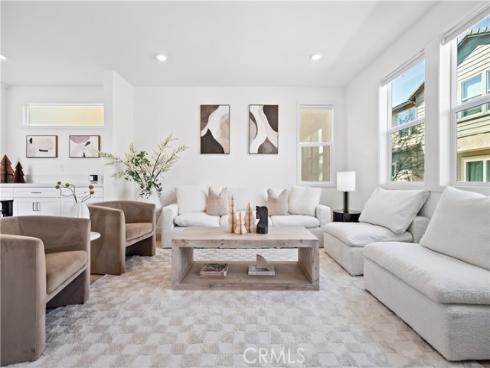 396 Chorus , Irvine, CA