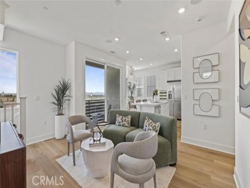 345 Proctor , Irvine, CA