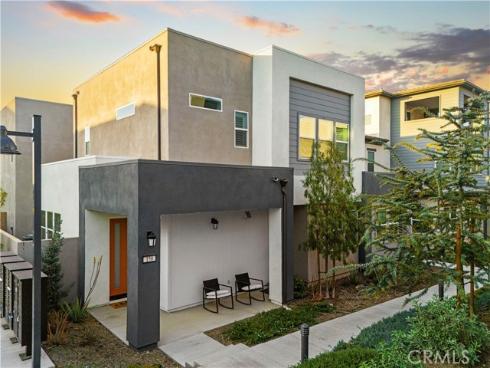 150 Sentosa , Irvine, CA