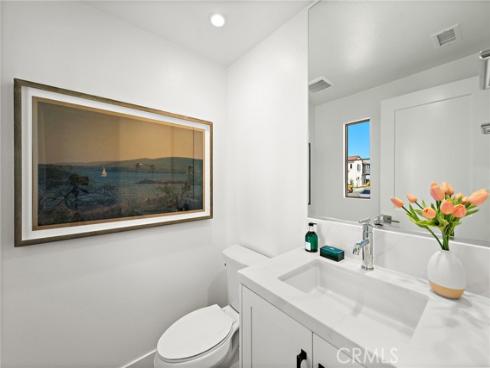 122 Eversedge , Irvine, CA