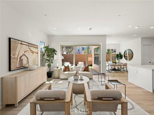 122 Eversedge , Irvine, CA