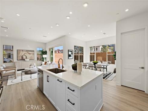 122 Eversedge , Irvine, CA