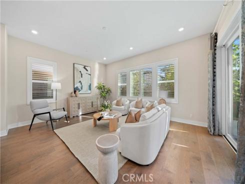 73  Pelican   Lane, Irvine, CA