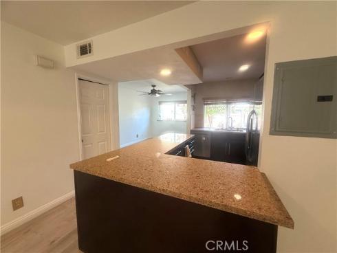 54 Oval 3 Road, Irvine, CA