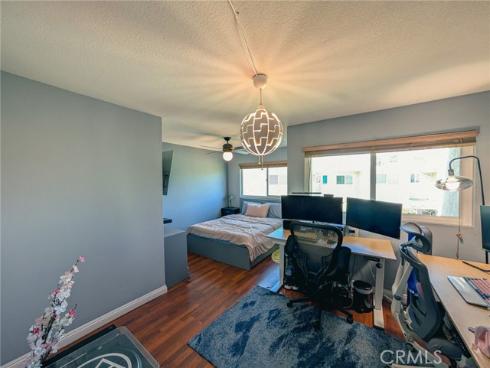 54 Oval 3 Road, Irvine, CA