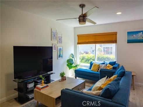 54 Oval 3 Road, Irvine, CA