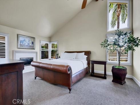 22 Colonial , Irvine, CA