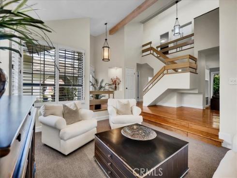 22 Colonial , Irvine, CA