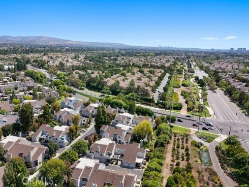 369 Deerfield 35 , Irvine, CA