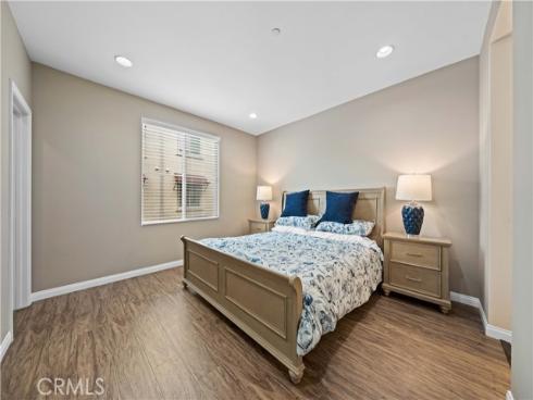 219 Native , Irvine, CA