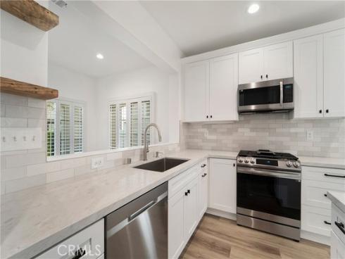 210  Garden Gate   Lane, Irvine, CA