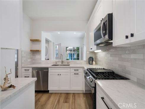 210  Garden Gate   Lane, Irvine, CA