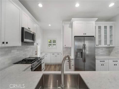 210  Garden Gate   Lane, Irvine, CA