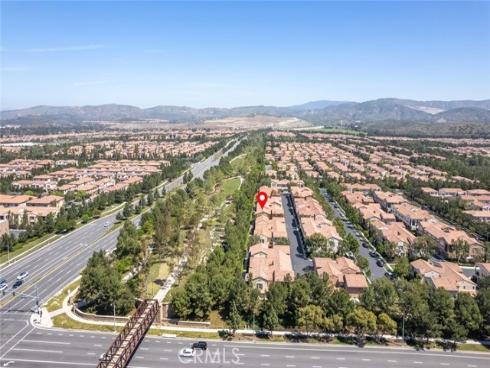 111 Thornhurst , Irvine, CA