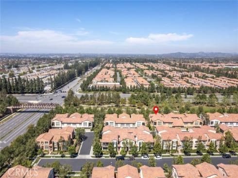 111 Thornhurst , Irvine, CA