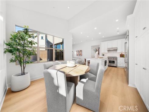 312 Carefree , Irvine, CA