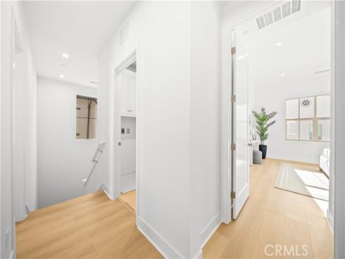 312 Carefree , Irvine, CA