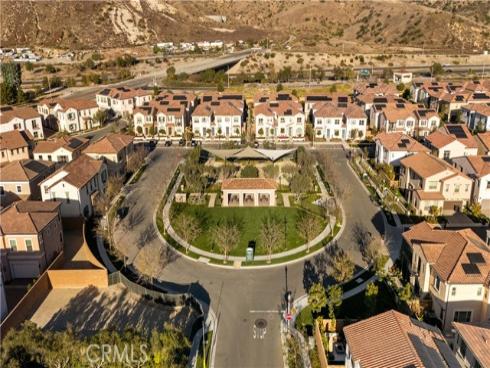 312  Carefree  , Irvine, CA