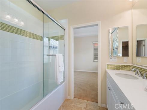 88 Brindisi , Irvine, CA